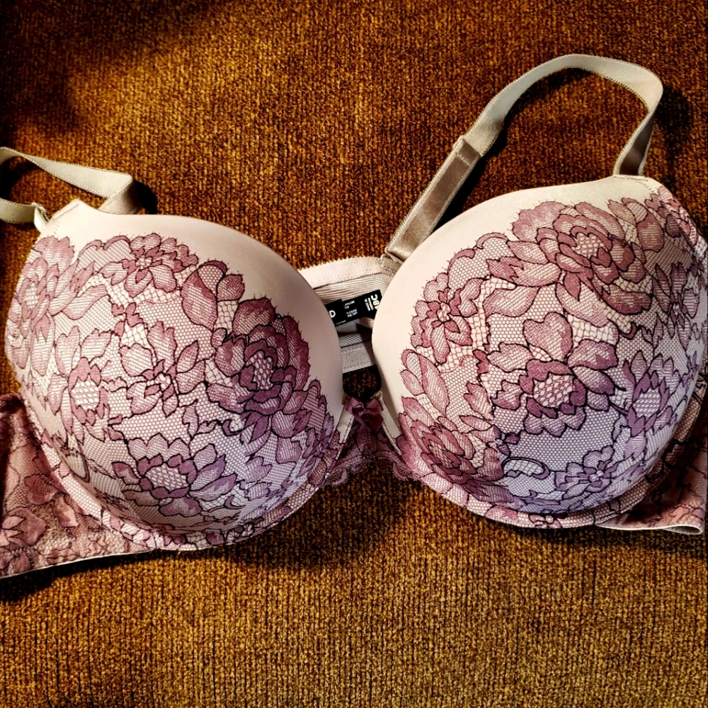 Torrid push-up plunge bra, size 48C